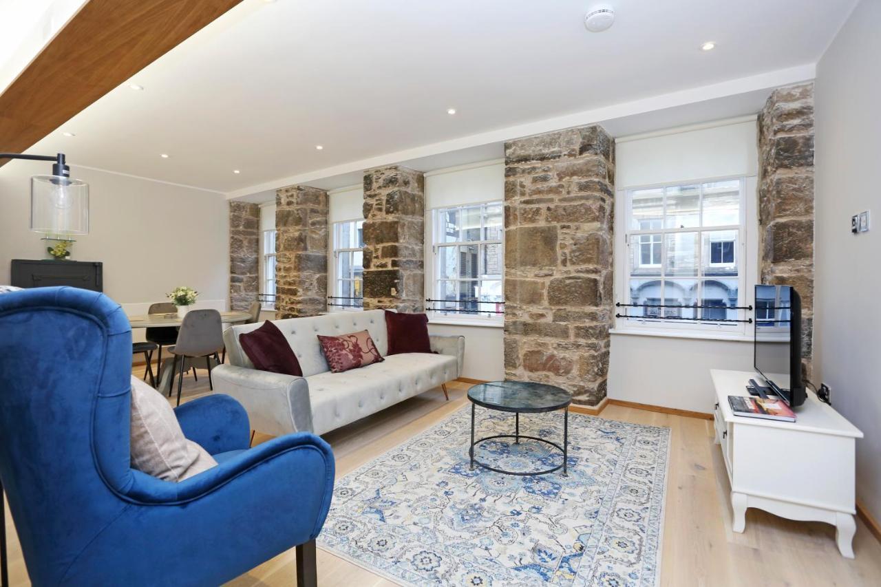 Joivy Refurbished Home On The Royal Mile Édimbourg Extérieur photo
