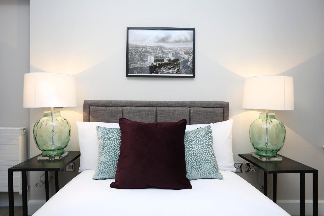 Joivy Refurbished Home On The Royal Mile Édimbourg Extérieur photo