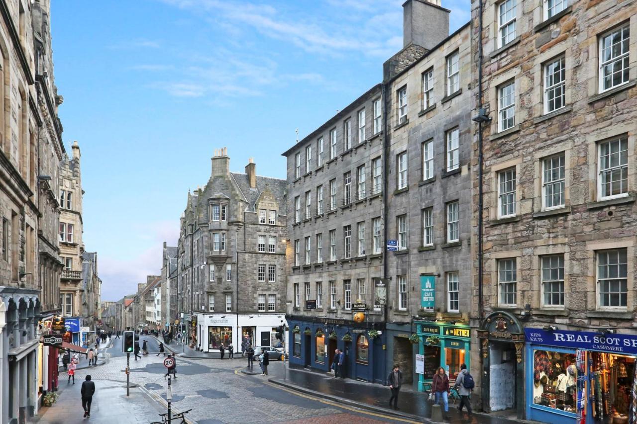 Joivy Refurbished Home On The Royal Mile Édimbourg Extérieur photo
