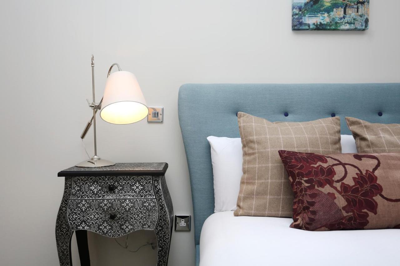 Joivy Refurbished Home On The Royal Mile Édimbourg Extérieur photo